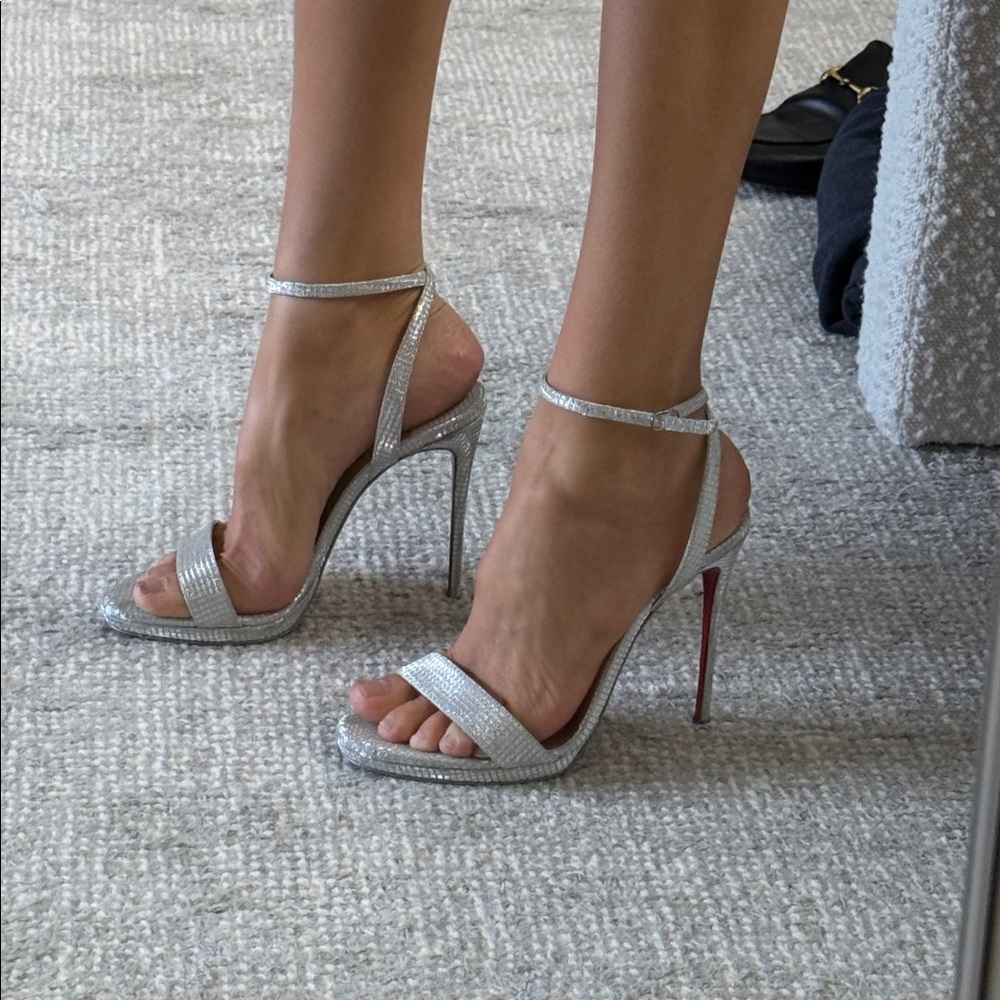 Christian Louboutin Loubi Queen 120MM Silver Pumps - Picture 9 of 11